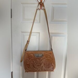 Handcrafted Tan Leather Shoulder Bag